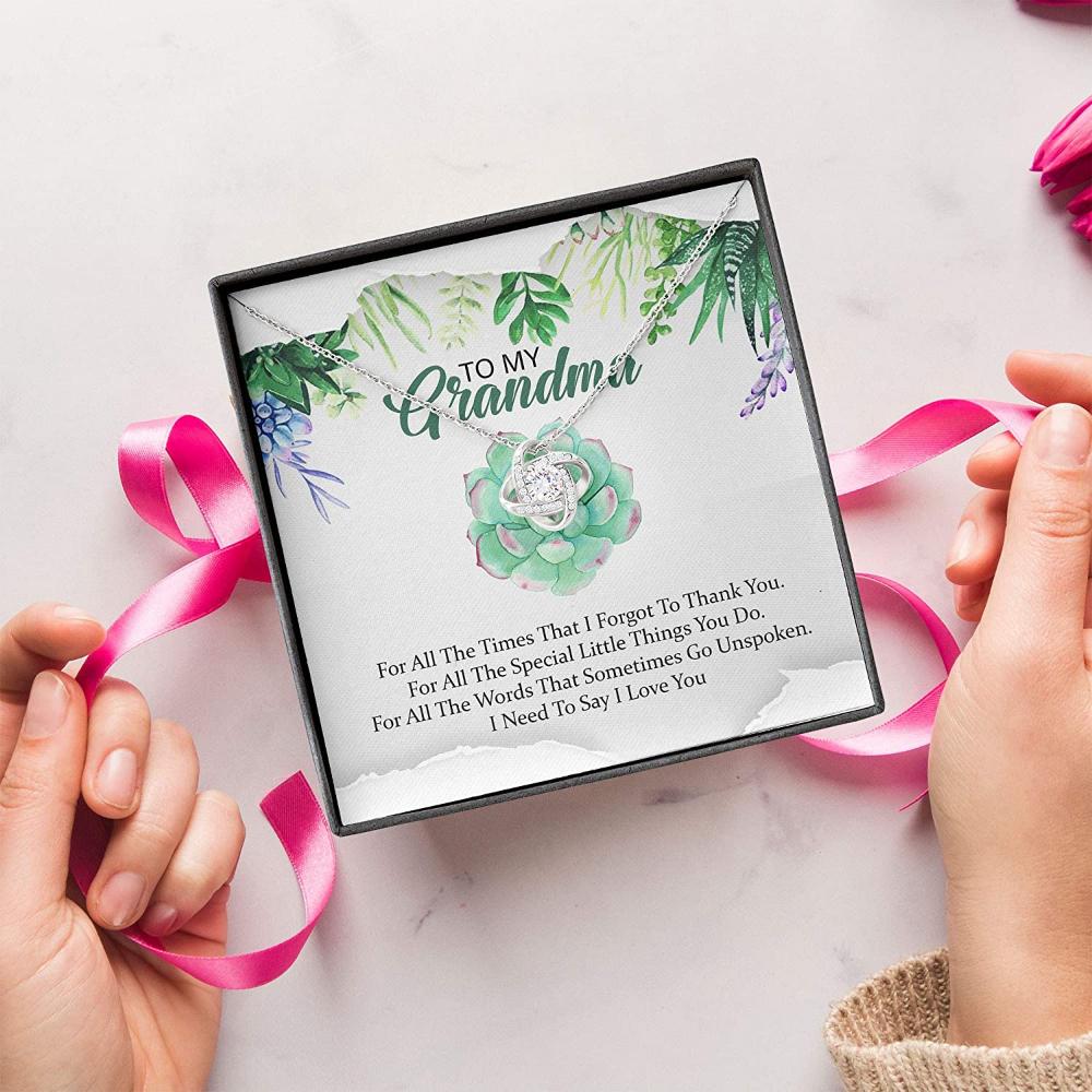 To My Grandma With Gift Box - Grandma Love Knot Necklace 0921