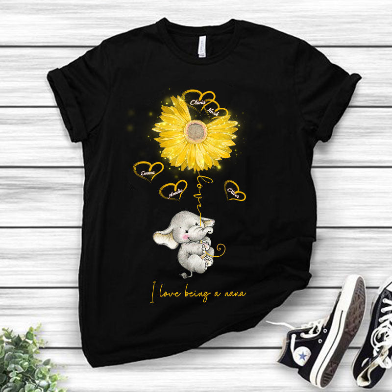 I Love Being A Nana - Personalized Mother's Day Grandma T-shirt and Hoodie