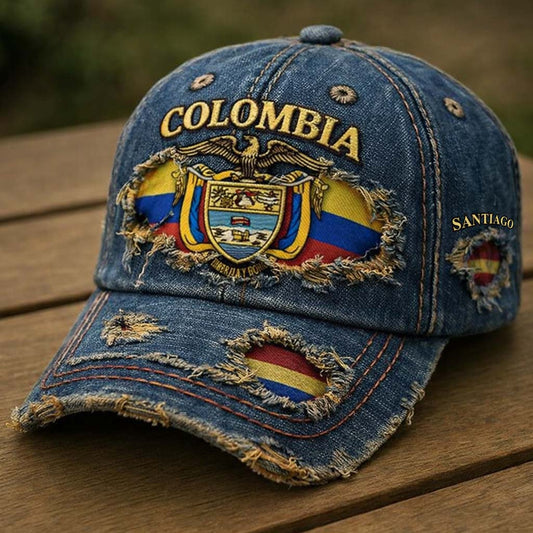 Proud Colombian - Personalized Expats Classic Cap