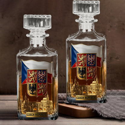 Proud Czech Republic - Personalized Expats Whiskey Decanter Set