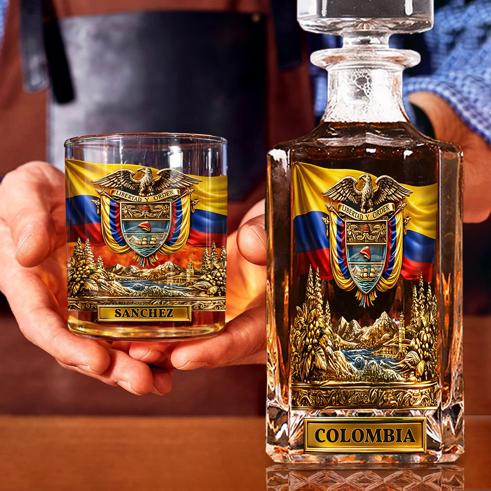 Proud Colombian - Personalized Expats Whiskey Decanter Set