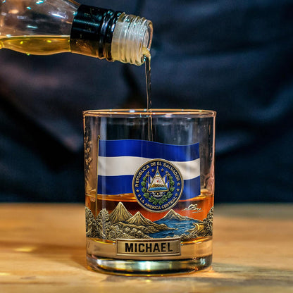 Dios, Unión, Libertad - Personalized Expats Whiskey Decanter Set