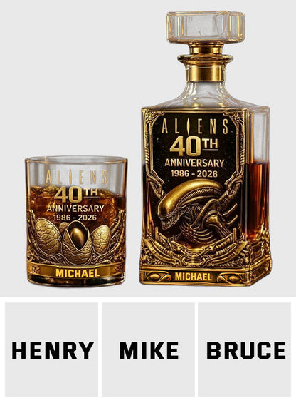 Alien 40th Anniversary - Personalized Alien Whiskey Decanter Set
