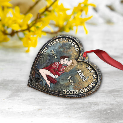 The Year I Found My Missing Piece Kissing Couple - Personalized Couple Ornament