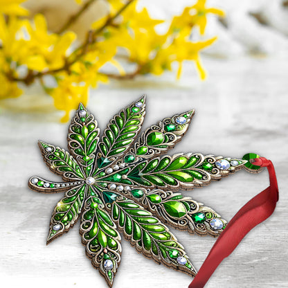 Stunning Leaf - Personalized Weed Ornament