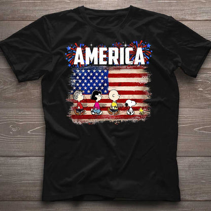 The White Dog - Independence Day T-shirt and Hoodie