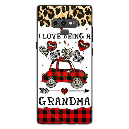 I Love Being A Grandma - Personalized Mother's Day Grandma Phone Case