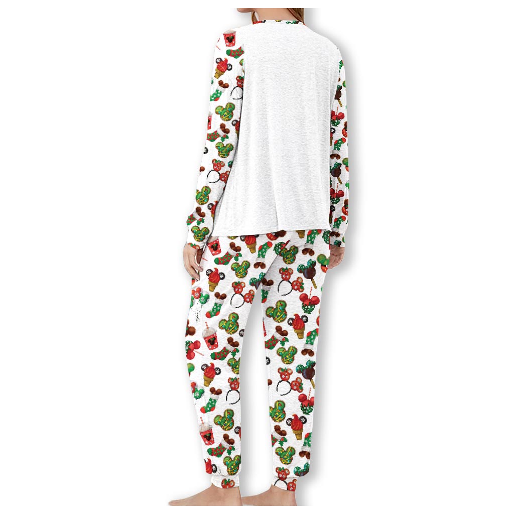 These Are A Few Of My Favorite Things - Personalized Christmas Mouse Pajamas Set
