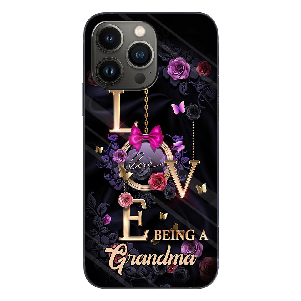 Love Being A Grandma - Personalized Grandma Phone Case