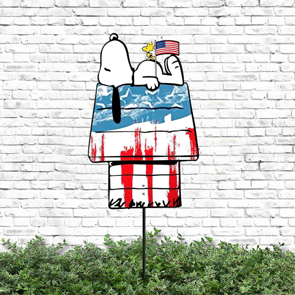 There's No Place Like Home - Independence Day Metal Garden Art