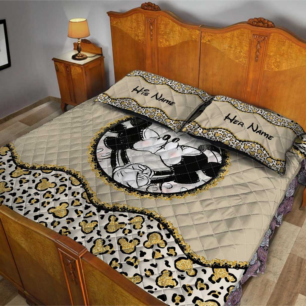 Magic Couple - Personalized Couple Mouse Quilt Set