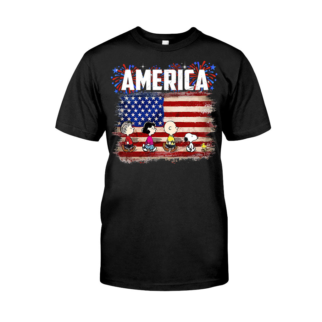 The White Dog - Independence Day T-shirt and Hoodie