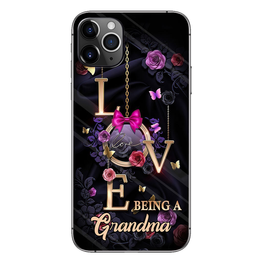 Love Being A Grandma - Personalized Grandma Phone Case