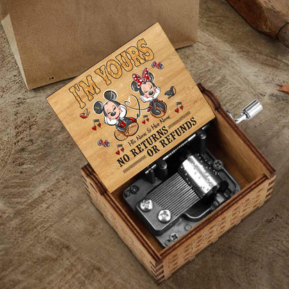 I'm Yours - Personalized Mouse Hand Crank Music Box