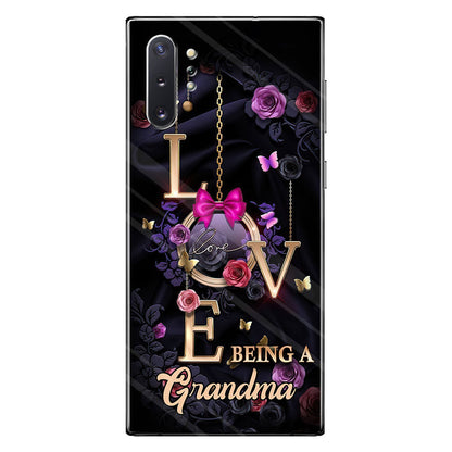 Love Being A Grandma - Personalized Grandma Phone Case