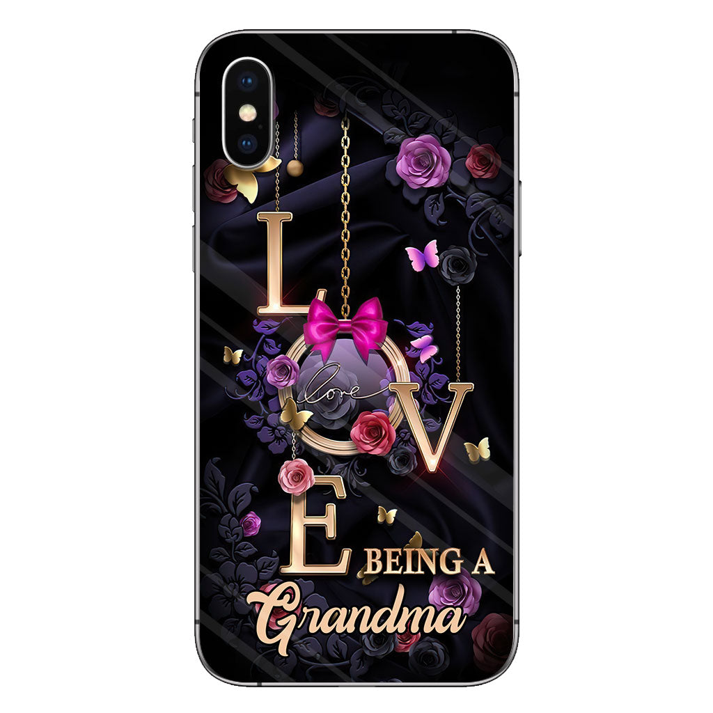 Love Being A Grandma - Personalized Grandma Phone Case