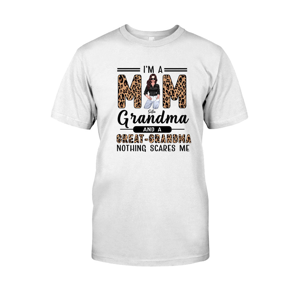 I'm A Mom A Grandma And A Great Grandma - Personalized T-shirt and Hoodie