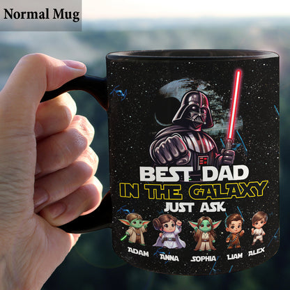 Best Dad In The Galaxy Fist Bump - Personalized The Force Mug