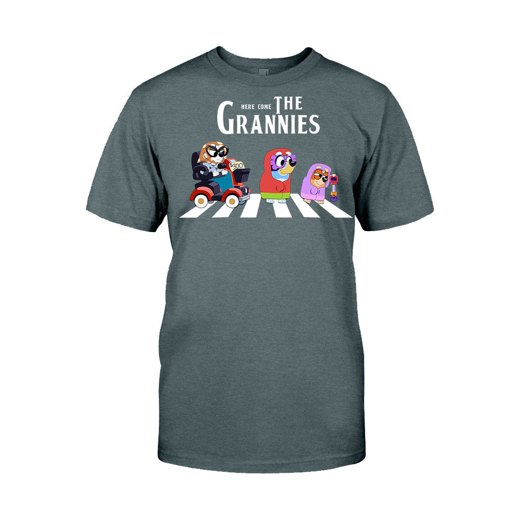 Here Come The Grannies - Grandma T-shirt And Hoodie