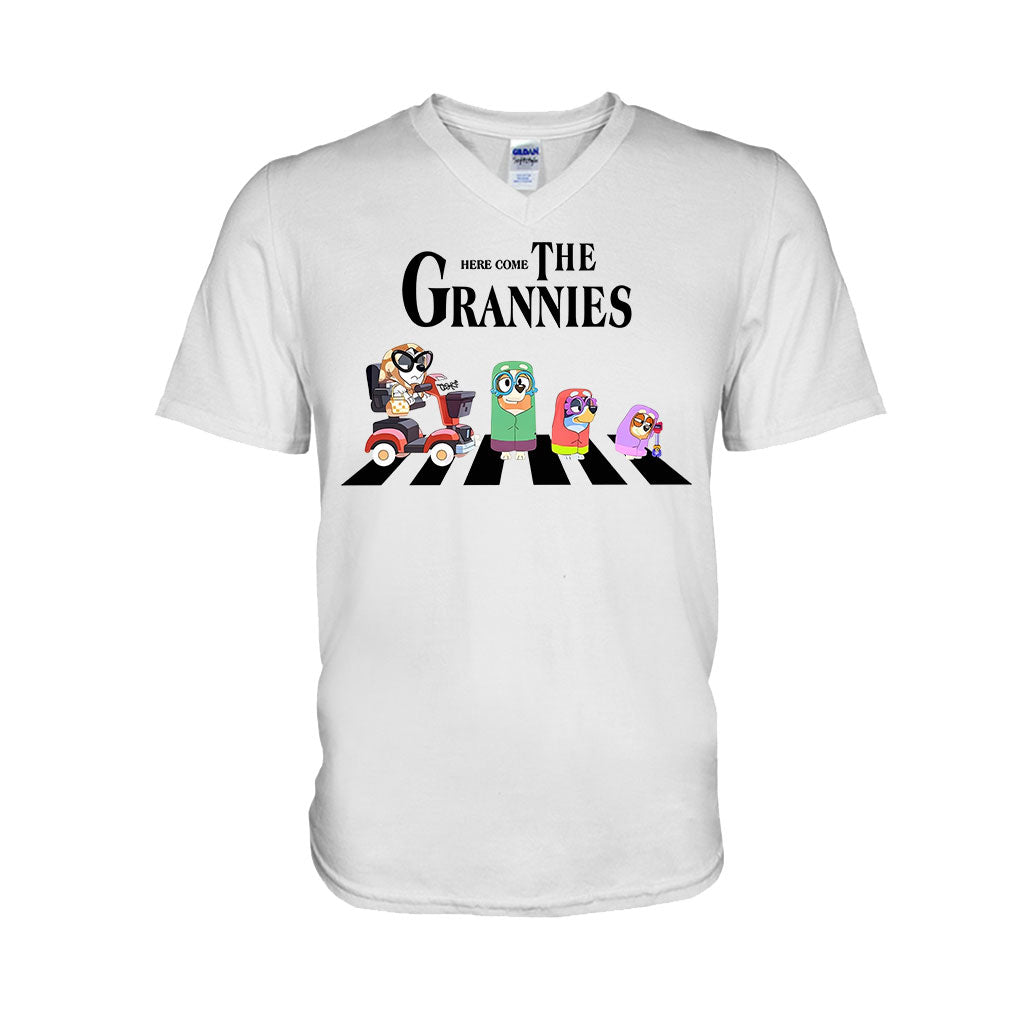 Here Come The Grannies - T-shirt And Hoodie