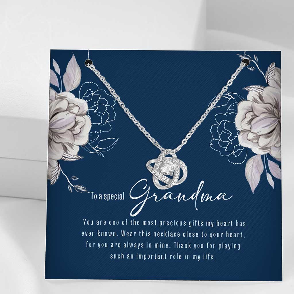 Gifts For Grandma From Grandchildren - Grandma Love Knot Necklace 0921