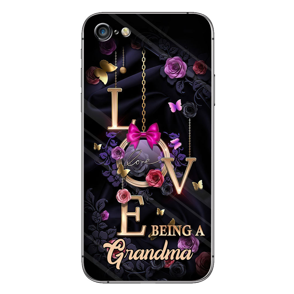 Love Being A Grandma - Personalized Grandma Phone Case