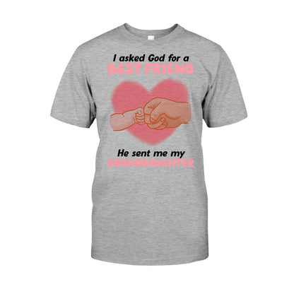 Hand In Hand Grandma And Grandkids - Personalized T-shirt and Hoodie