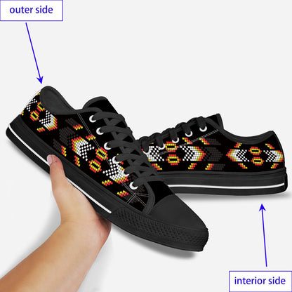 Native Pattern - American Indian Low Top Shoes