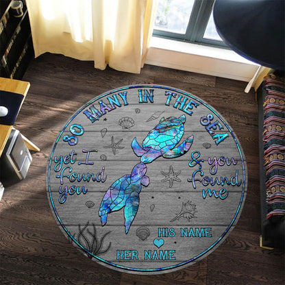 So Many In The Sea - Personalized Turtle Round Rug