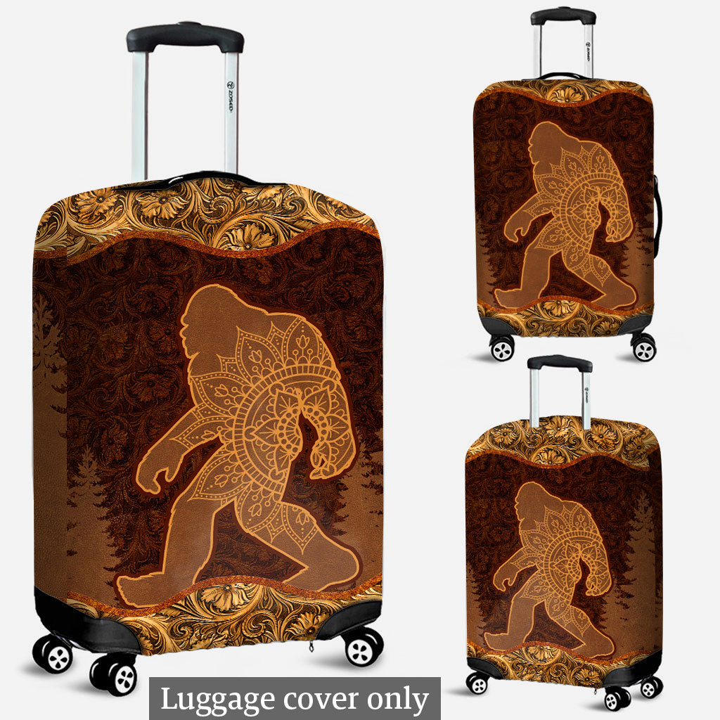 Believer - Bigfoot Luggage Cover