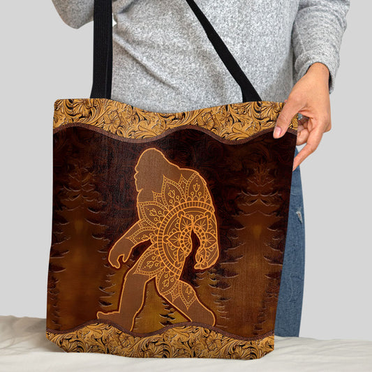 Believer - Bigfoot Tote Bag
